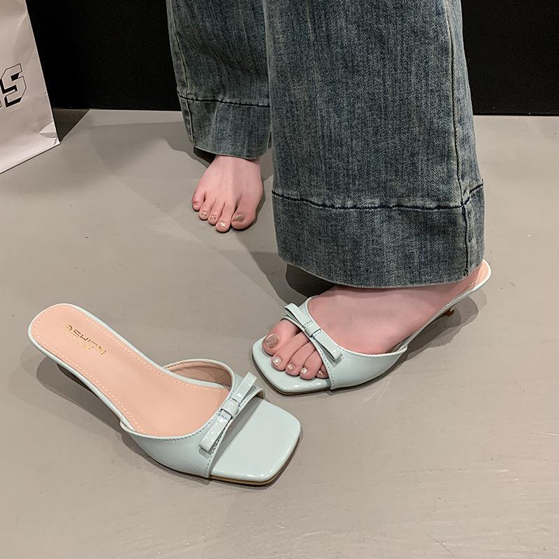 

French cool slippers 2025 summer new women s square head thin heel open toe versatile outer wear with skirt one word with sandals 40