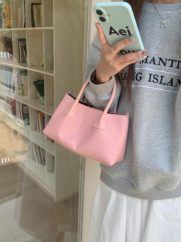 Niche Design Handbag Bag Women's Summer 2025 New Trendy Fashion Bucket Bag Versatile Woven Basket Messenger Bag