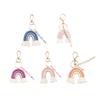 Personalisierter Regenbogen Buchstaben Schlüsselanhänger Lebendige Farben Stabiles Legierungsmetall Mit Quasten Für Tasche Handy Zubehör Geschenk