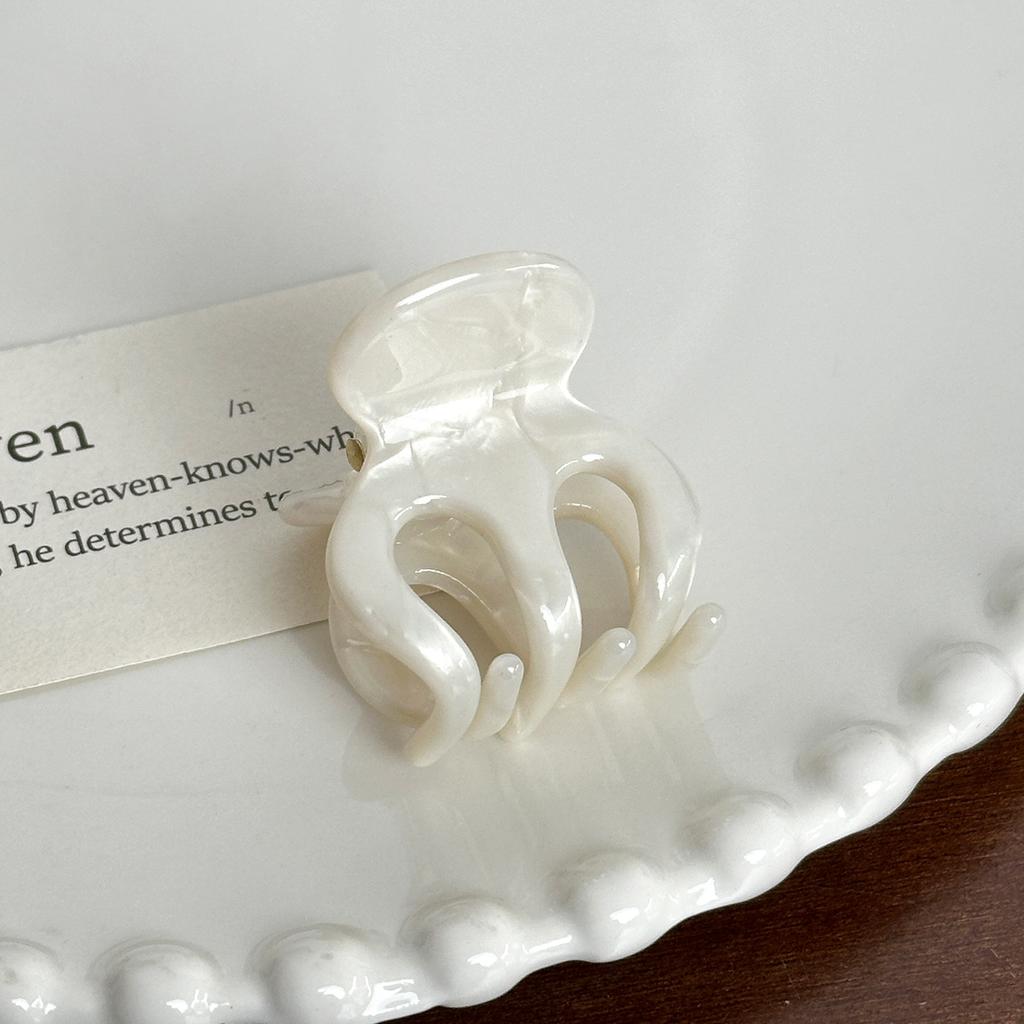 Retro Acetate Hair Claw Clips Sweet Small Hairpins Crab Clamp Barrettes for Womens Girls Trendy Ponytail Holders Party Accessory