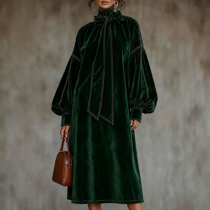 2026 Autunno Inverno Donna Abito di Velluto Scollo Alto Manica Lunga Linea ad A Festa