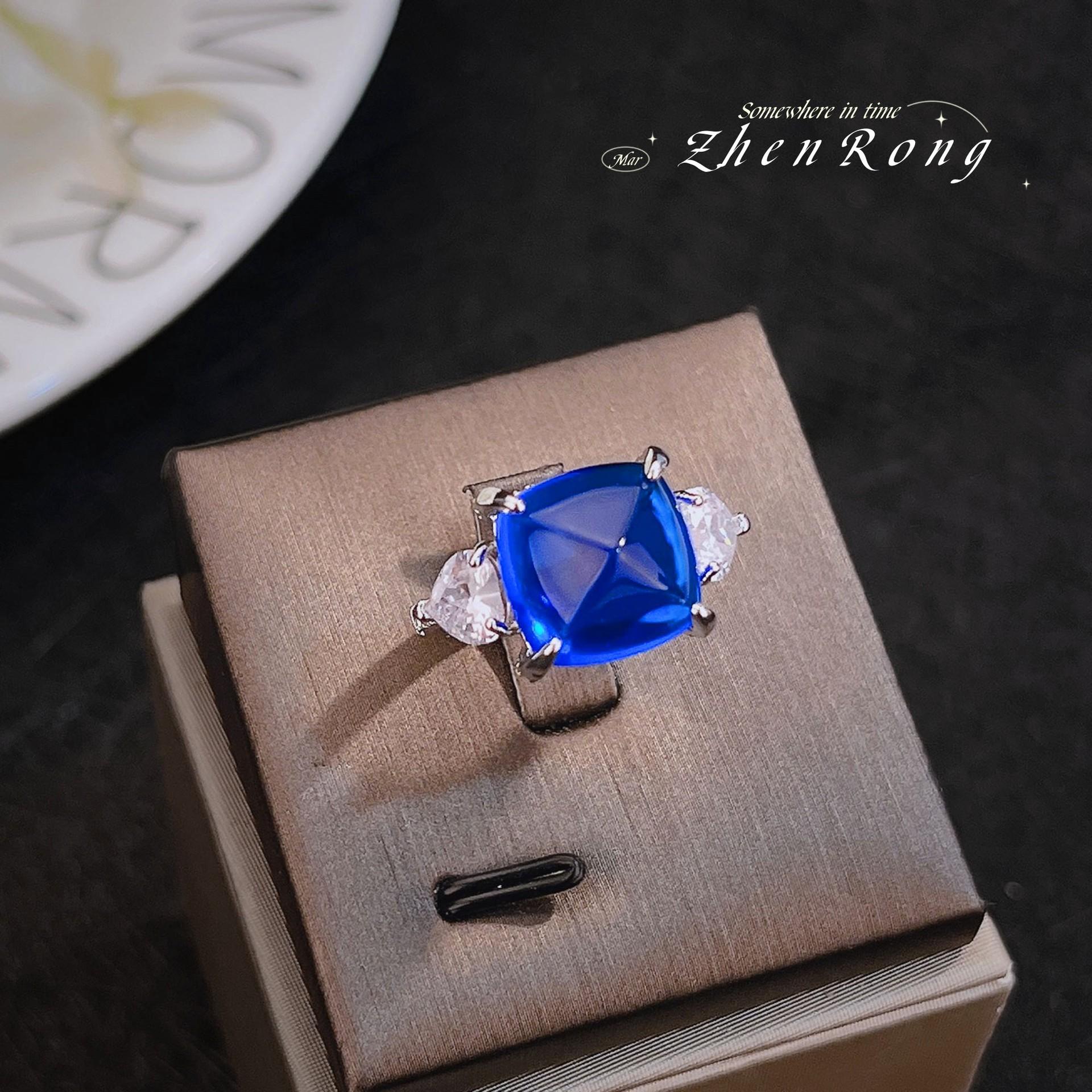 

BELLA BOX Минималистичное ежедневное кольцо с королевским сапфиром Sugar Tower, подходящее для женской повседневной вечеринки, модные ювелирные изделия Adjustable Opening синий