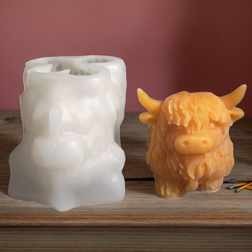 3D Highland Cow Silicone Mold Cute Calf Resin Mold Crafts Candle Mold Food-Grade Mould for Figurines Desktop Home Decoration