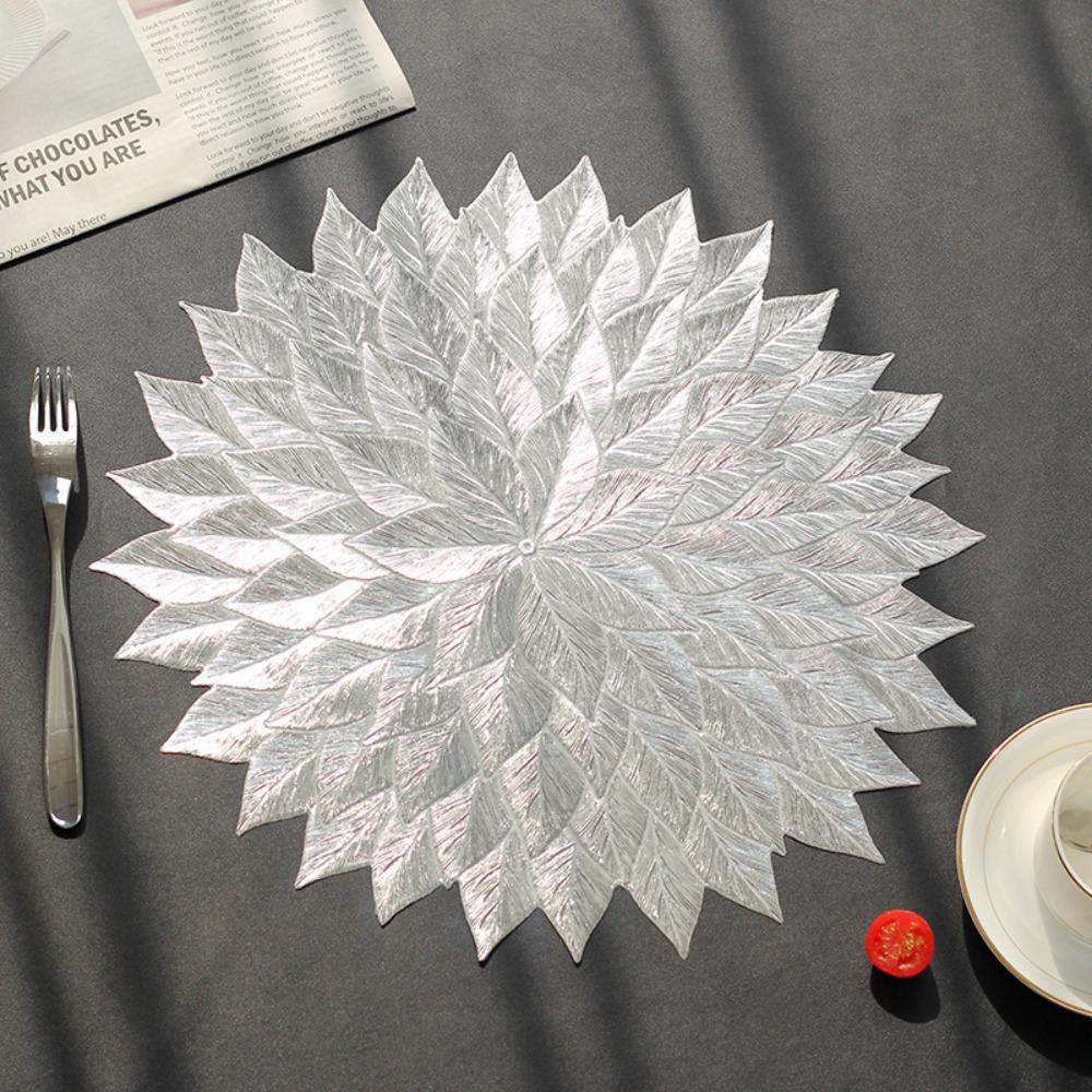4Pcs Distinctive Place Mats Elegant Dinner Mats Table Decoration Supplies Insulation Pad  Balcony