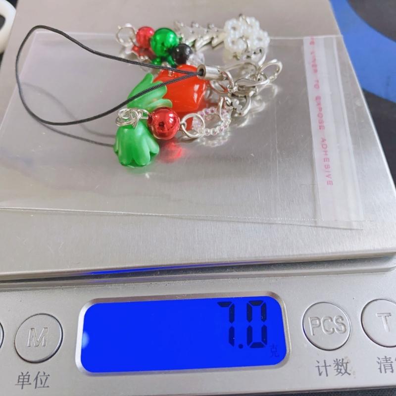 Handmade Phone Anti-lost Lanyard Christmas Themed Phone Chains Charm Stylish Phone Strap Chain Ornament for Girls Kids