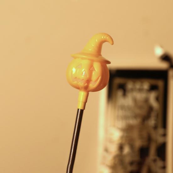 Halloween Pumpkin Glow Wand Flashing Toy Pumpkin Stick Ghost Flashing Wand Shake Toy Christmas Birthday Festive Atmosphere Enhancer