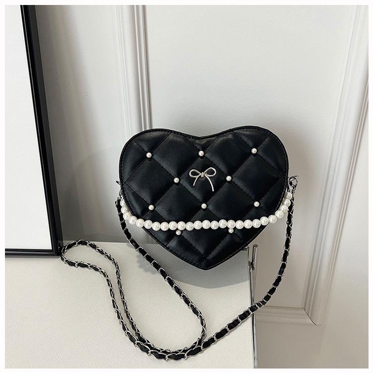 2025 Spring/Summer Lolita Mini Heart-Shaped Quilted Crossbody Bag