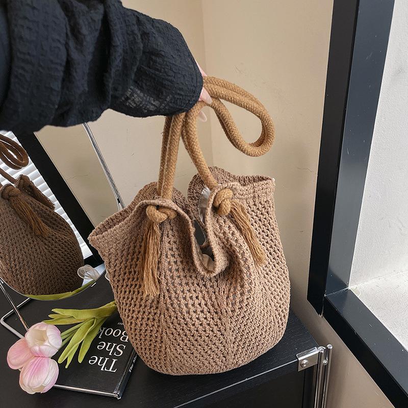 Τσάντα Tote Μεγάλης Χωρητικότητας Πλεκτή με Τρύπες για Γυναίκες Καλοκαίρι Νέα Μόδα Πλεκτή από Άχυρο Τσάντα Ώμου Στυλ Διακοπών Τσάντα Παραλίας Γυναικεία