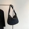 Stylish Quilted Puffer Crossbody Tote Bag ,Ideal for Daily Use - Fashiable Shoulder Bag with Cvenient Quilt Stitch Design