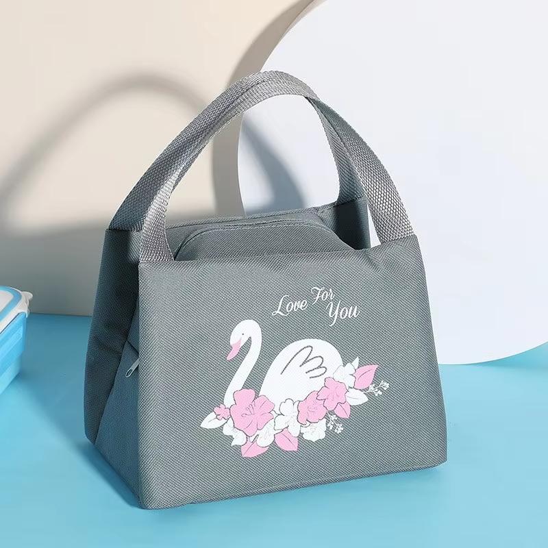 Cartoon Children's Lunch Bag Thermal Insulation Aluminum Film High Quality Waterproof Oxford Cloth Portable Lunch Bags Tote New