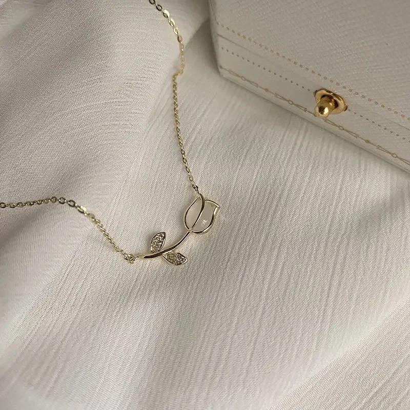Minimalism Hollow Out Water Drop-Shape Pendant Necklace for Women Exquisite Charm Collarbone Chain Party Jewelry Birthday GIft