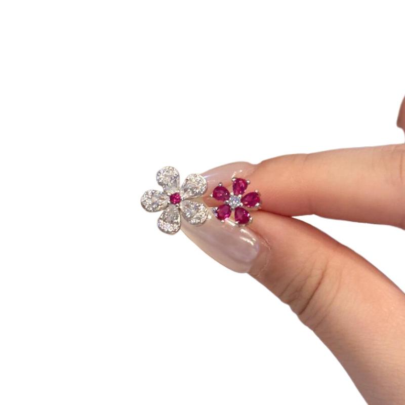 Fashion and High quality dazzling silver 925 full diamond red flower rings for women light luxury and exquisite jewelry gifts