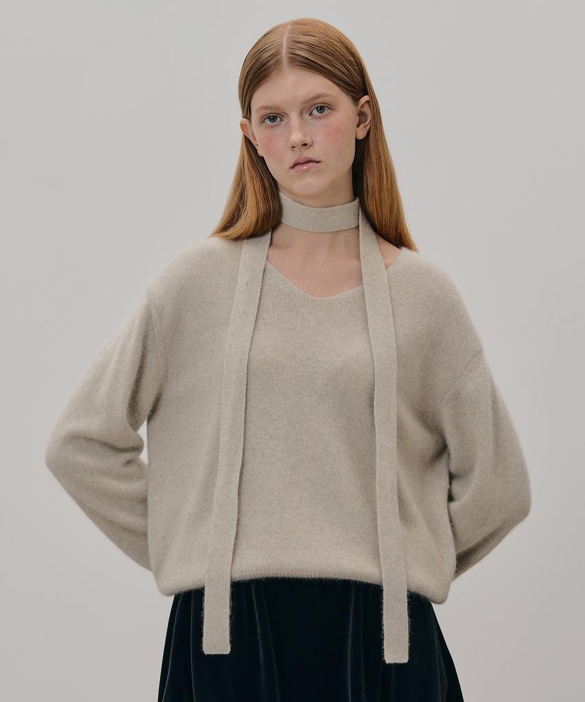 TTUDEMENT V-Neck Muffler Knit Top Light Gray