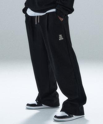 Deoteuwelbeulaundeu The 12Th Round Sweat Pants Black