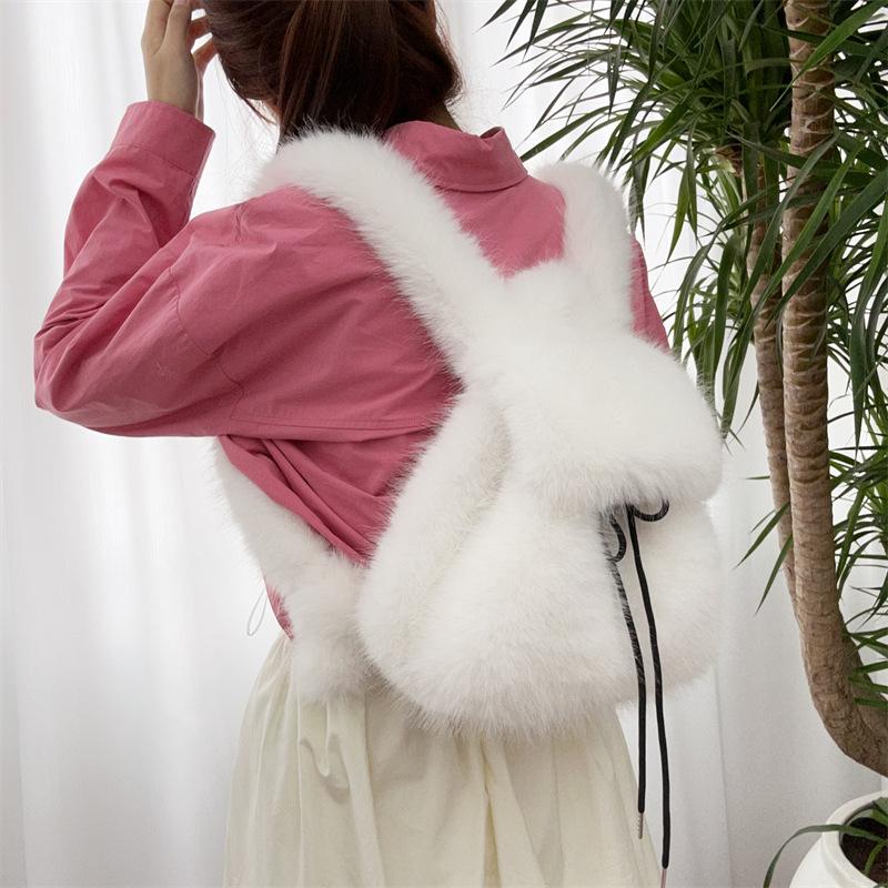 Solid Color Fake Fur Women's Backpack Fashi Large Capacity Plush Female Double Shoulder Bag Winter Girls Furry Tote Schoolbags