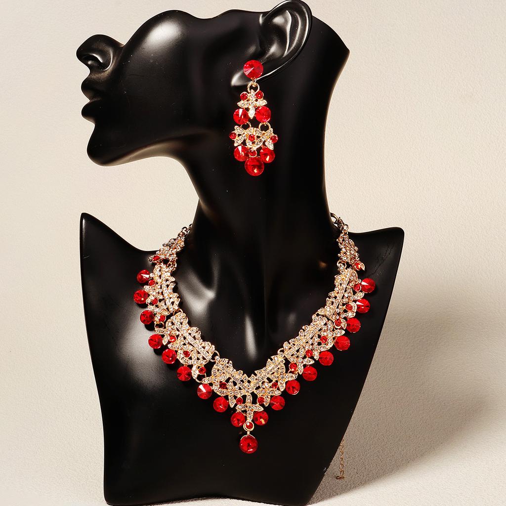 European and American Cross-border Fringed Earrings Necklace Set, High-end Retro Alloy Jewelry, Bridal Wedding Jewelry Two-piece Set