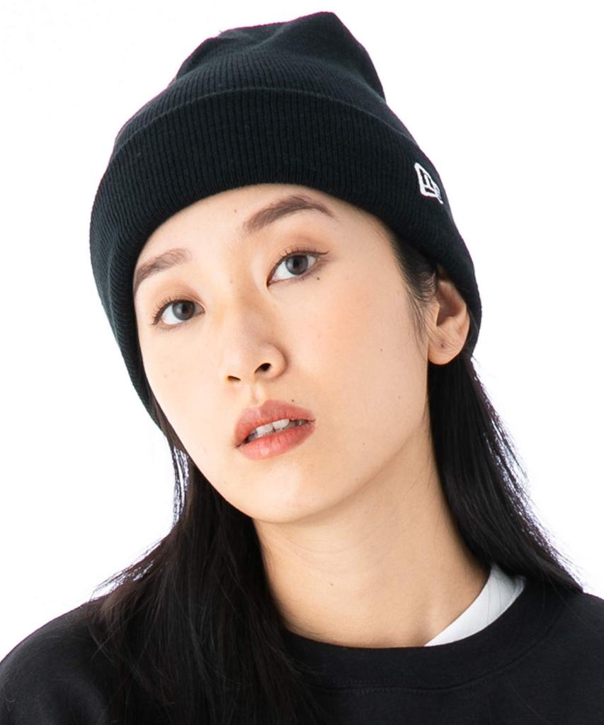 New Era Basic Cuff Knit Black White Flag