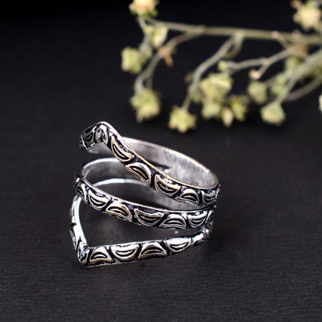 Handmade Arthritis Support Ring – Adjustable Silver Therapy Splint for Fingers