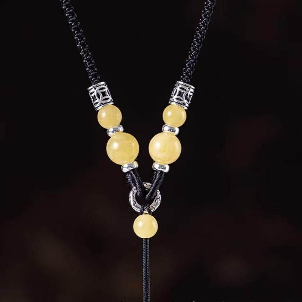 Handmade S925 Silver Hetian Jade Pendant with Clavicle Chain
