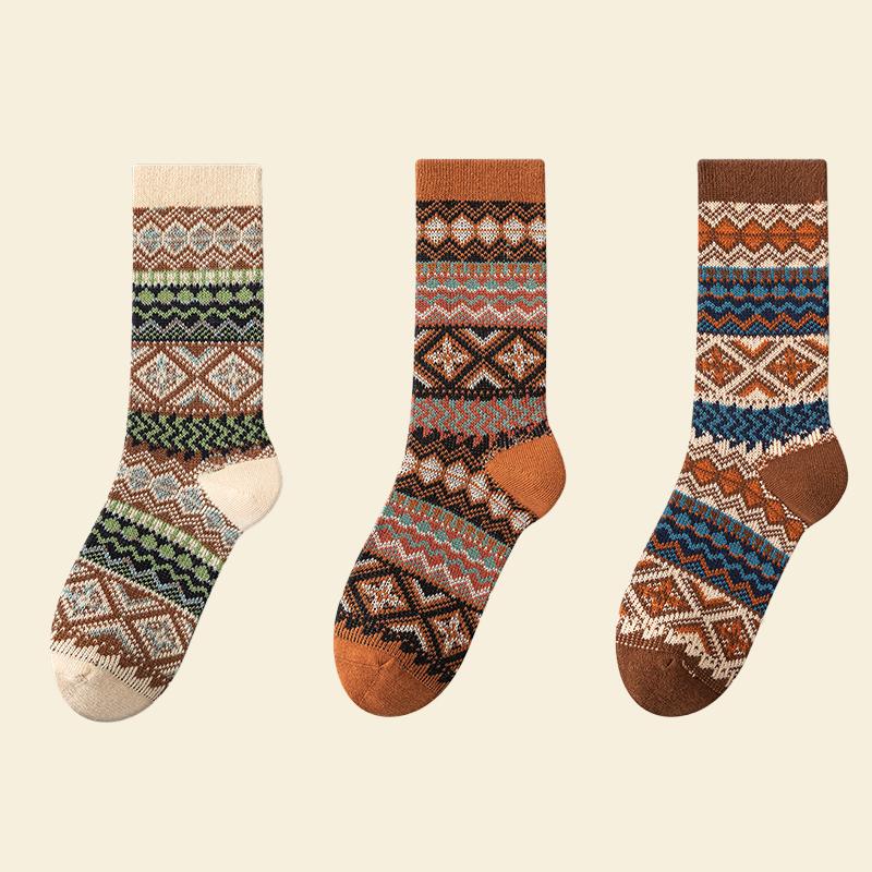 3er Pack Damen Baumwollsocken Herbst und Winter Warme Socken Dick Gestrickt Hütten Gemütliche Crew Weiche Socken Geschenke für Frauen Bunte Mode
