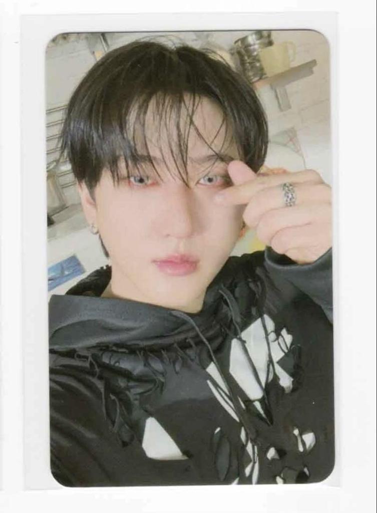 [USED] Stray Kids Changbin Karma Skzoo Limited Edition Trading Card