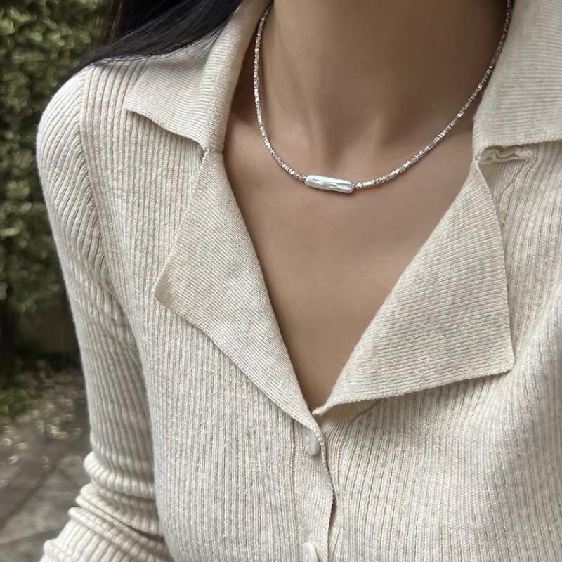 Alien-shaped Freshwater Pearl Small Silver Strip Pearl Necklace, Silver-plated Broken Silver, Luxury Casual Collar Chain