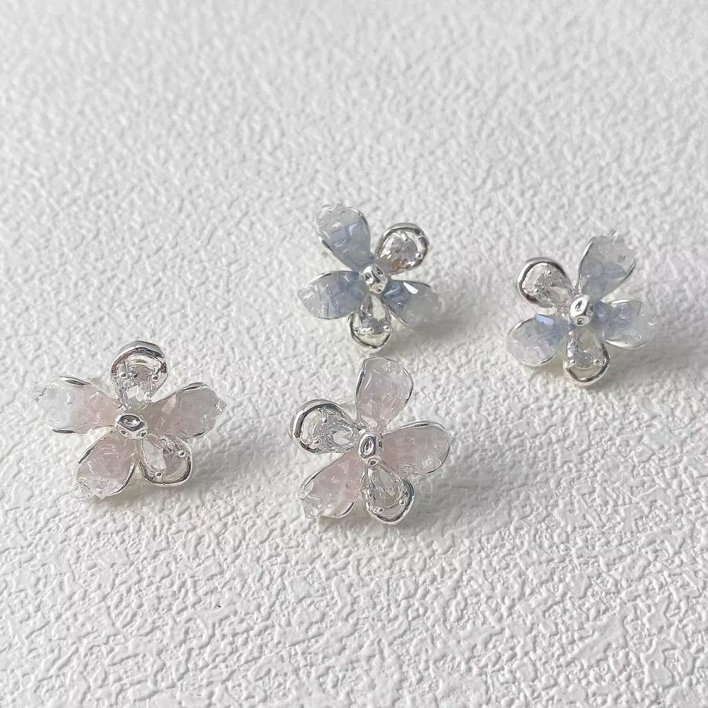 Ethereal Gradient Crystal Flower Stud Earrings for Women, Elegant Design with S925 Silver Needle