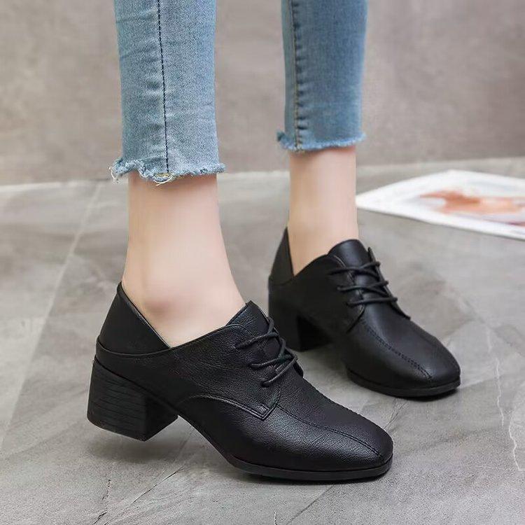 Coarse heel British style small leather shoes autumn new square head retro college style student lace-up medium heel single shoes