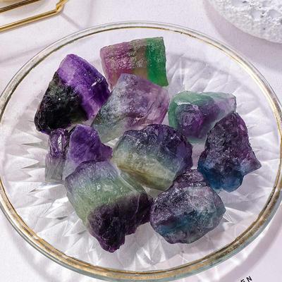 1 stuks Natuurlijke Kleur Fluoriet Kristal Mineralen Specimen Ruw Mineraal Decoratief Irreguliere Vorm Bulk Steen Huisdecoratie Landschapsrots