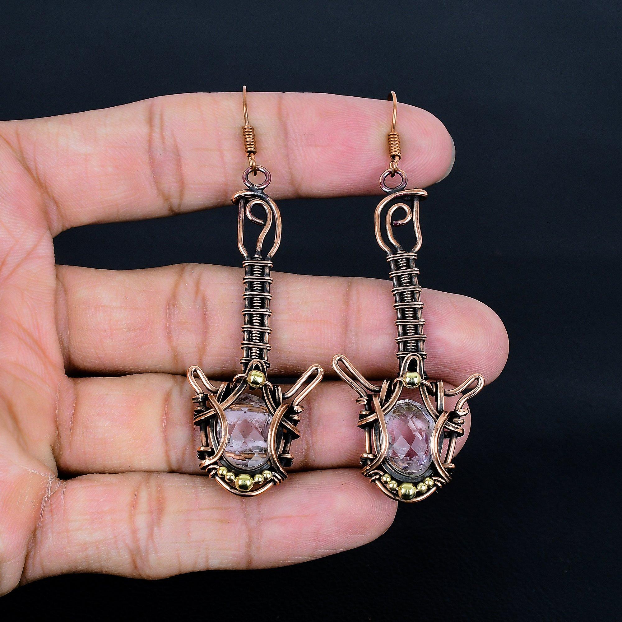 

Серьги с розовым кунцитом, ювелирные изделия с драгоценными камнями, серьги, обернутые медной проволокой 999 пробы, ювелирные изделия ручной работы, серьги с камнем-талисманом, подарок для него 2.55 Inches