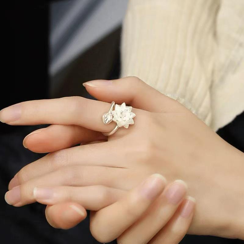 Lotus Pure S925 Silver-Plated Women's Adjustable Retro Ring - Light Luxury, Versatile Niche Design.