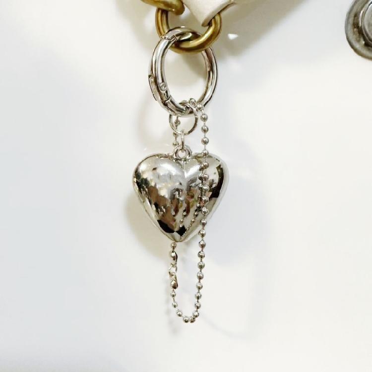 Elegant Heart Key Rings Bag Decoration Alloy Keychain Jewelry for Bags Car Keys