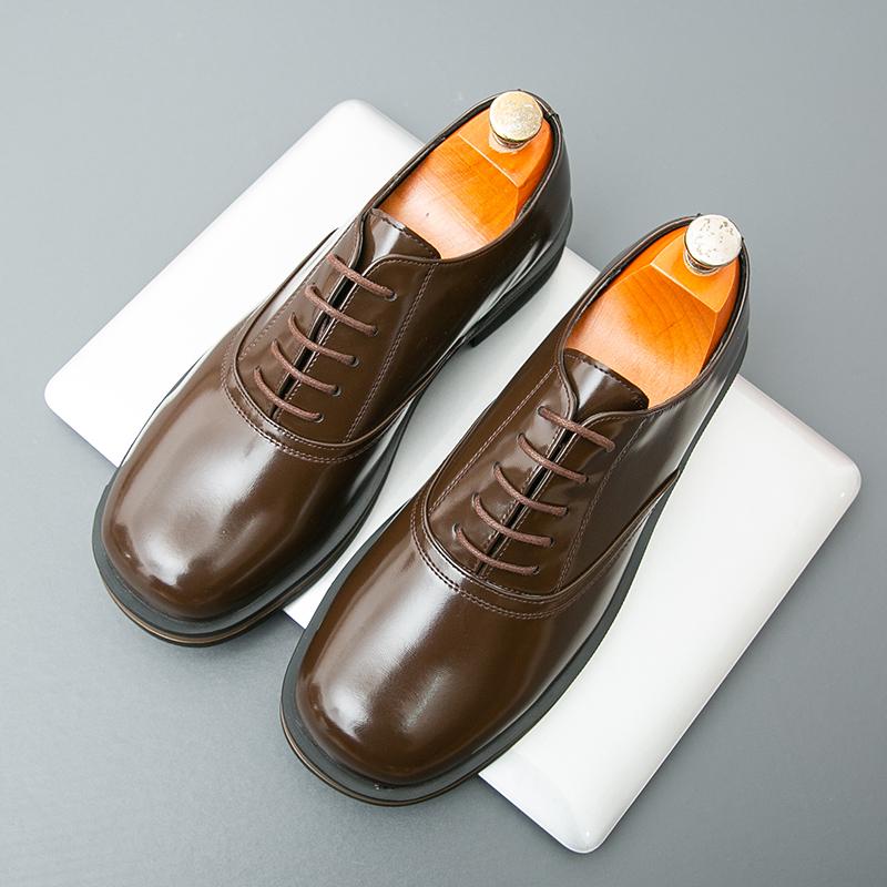 Fashion Fashion Brand Men's Lace Up Square Toe Breathable Business Casual Leather Shoes Spring New Men Comfortable Oxford Wedding Shoes