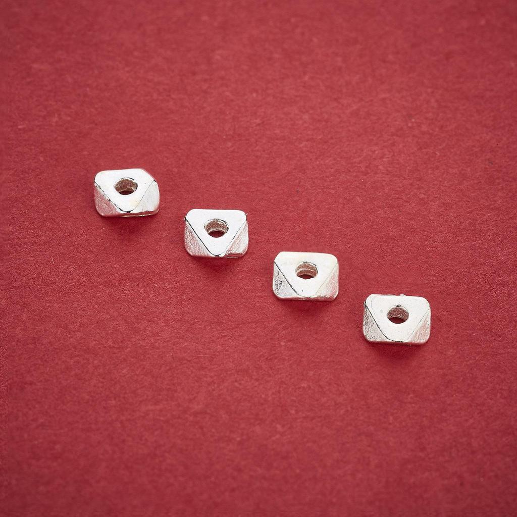 Polygonal Crushed Silver Triangle Spacer Beads: S925 Sterling Silver for DIY Rope Bracelets and Handmade Accessories