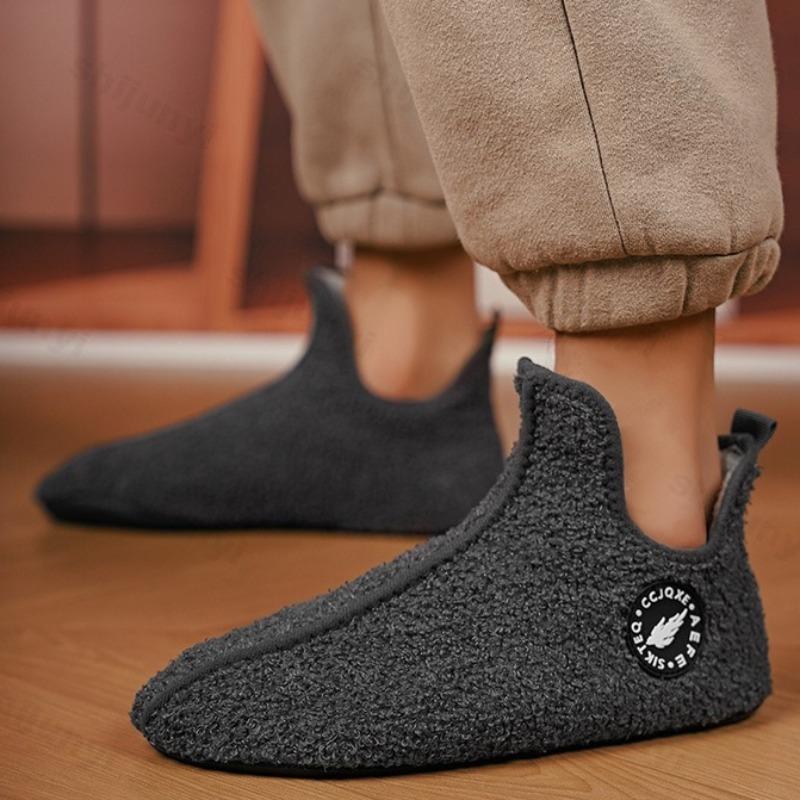 Fashion 2025 Winter New Fashion Trend Versatile Low Top Casual Snow Boots for Men's Warm Soft Soled Comfortable Plush Cotton Flat Shoes