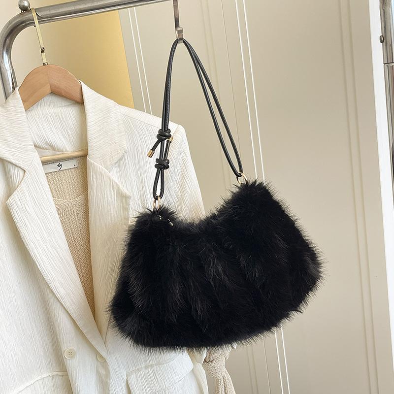 

2025 новая сумка Мао Мао женская большая вместительная осенняя сумка-ведро плюшевая большая сумка сумочка милая сумка на плечо женская