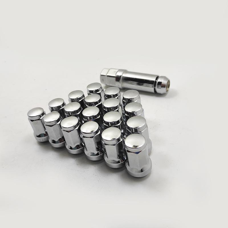 Srebrne nakrętki zabezpieczające przed kradzieżą kół z narzędziem do klucza do demontażu