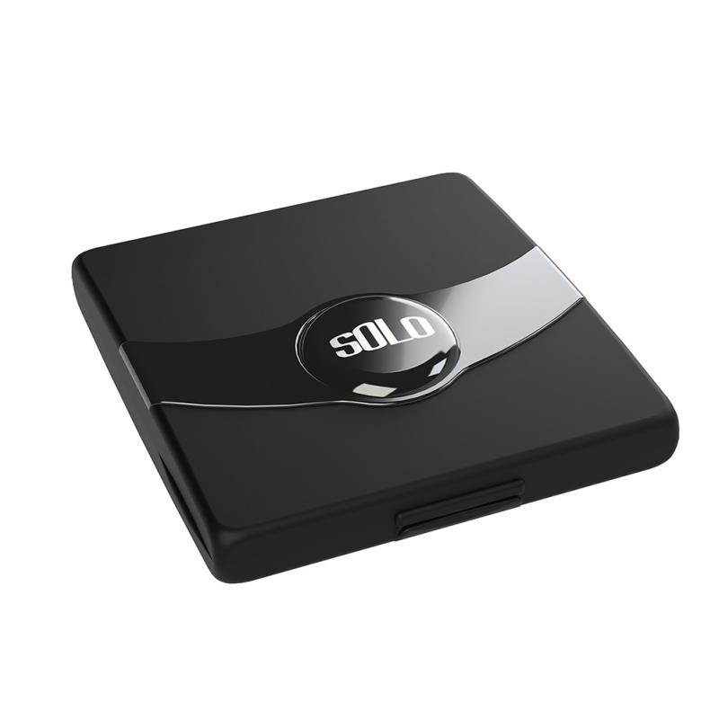 

SOLO Портативний кейс для зберігання тростин для кларнета та саксофона Містить 8 тростин чорний