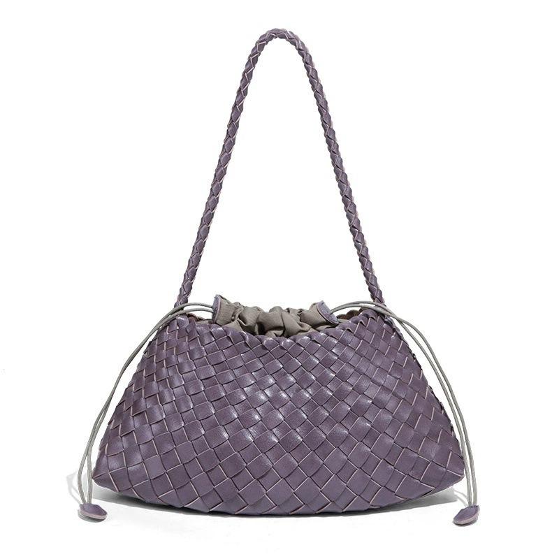 New women's bags, fashionable hand-woven bags, portable vegetable baskets, shoulder bags, personalized crescent bags.