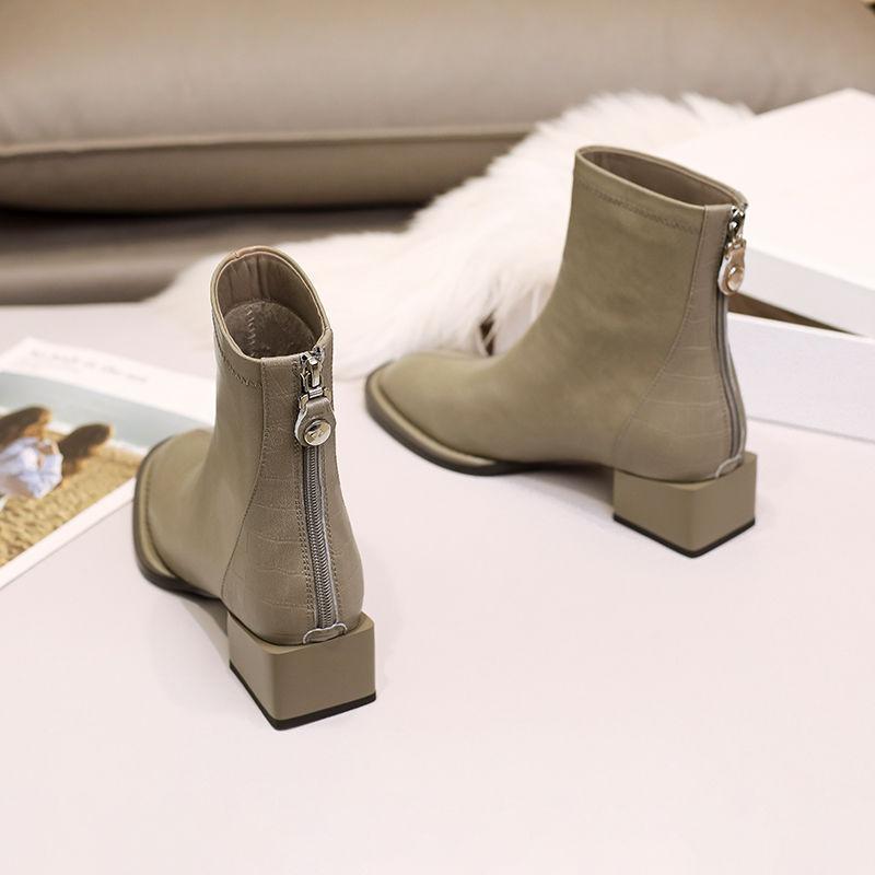 Fashion versatile French retro soft leather thick heel short boots women's 2025 autumn and winter new round head rear zipper thin boots