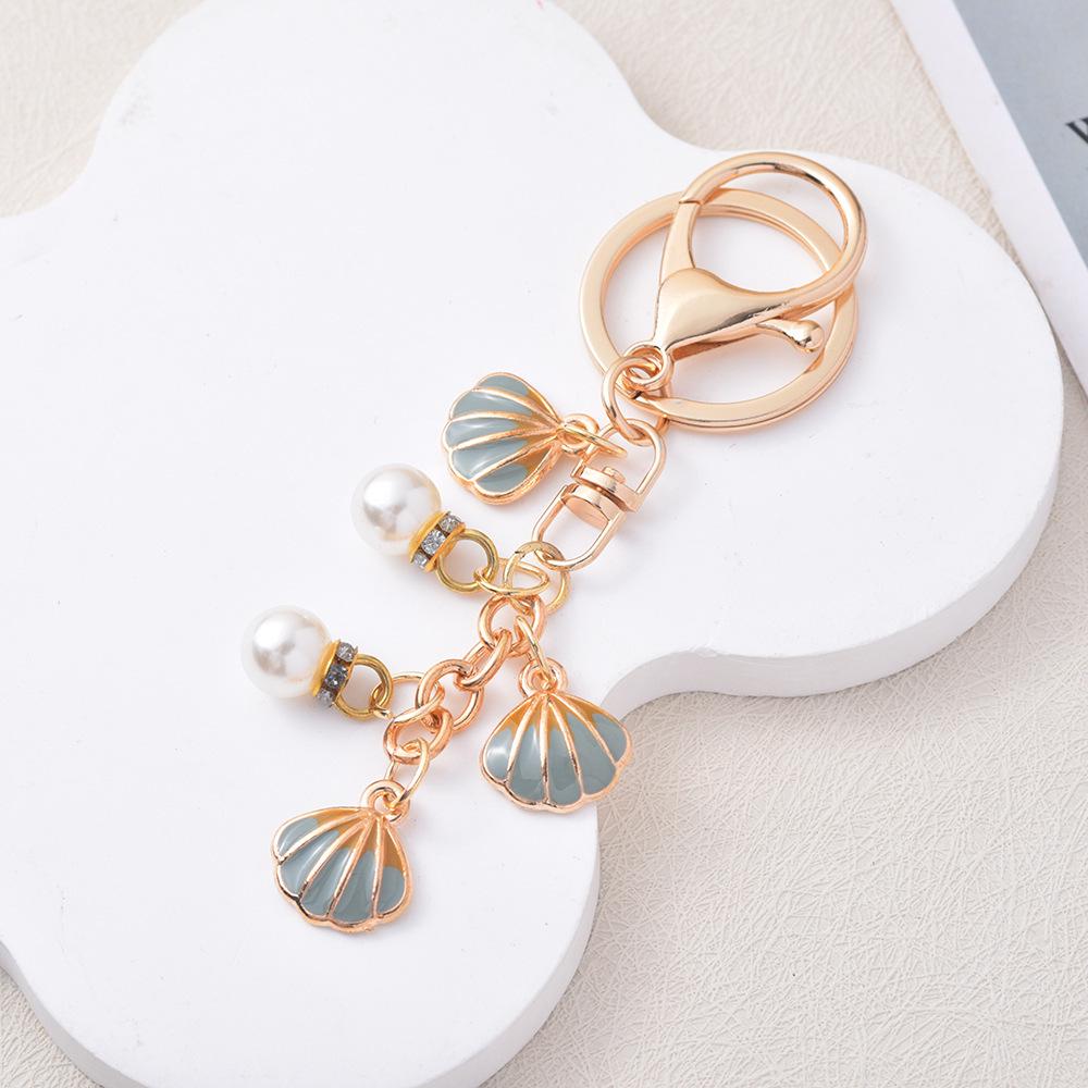 Colorful Handmade Shell Pearl Keychain Pendant - Perfect Gift for Female Students and Best Friends
