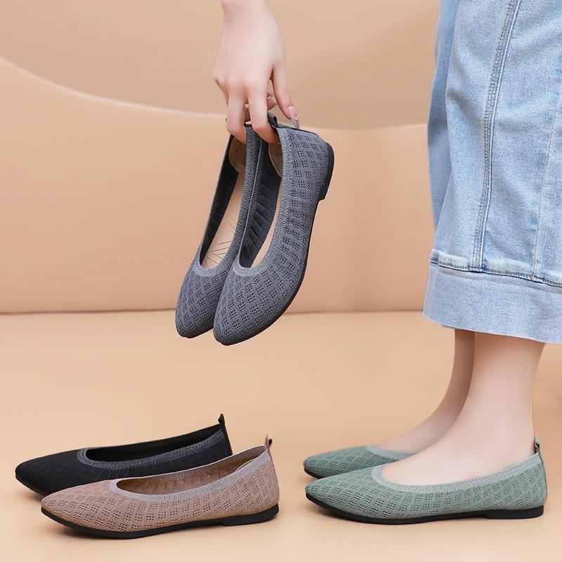 Shoes women's summer casual shoes pointed breathable women's shoes comfortable soft-soled mother shoes lightweight and versatile single shoes