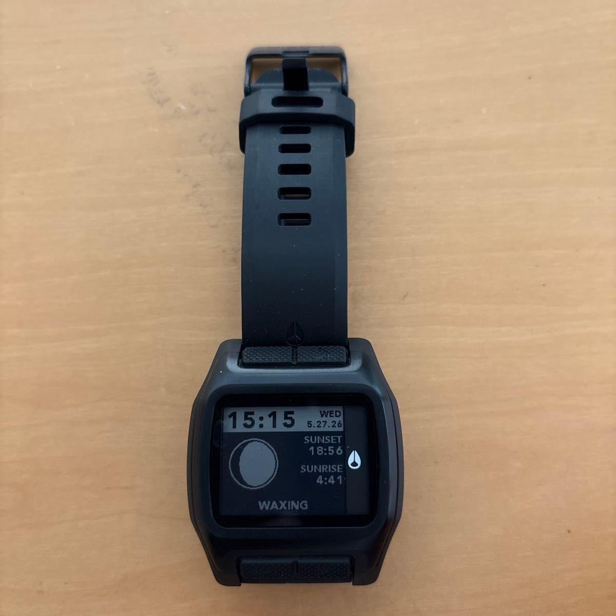 Used Rare NIXON THEHIGH TIDE wristwatch black