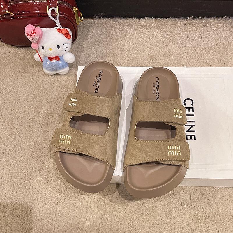 

Ретро цветовая гамма, мягкая подошва, сандалии с внутренней высотой, дышащая нескользящая резиновая подошва, обувь 2025 весна и лето новая 39 хаки