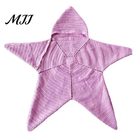 Cute Baby Photo Outfit Star Knit Sleep Sack, Christmas Newborn Swaddle with Hood, Festive Sleepwear Soft Wool Yarn Romper for 0-3 Months, Holiday