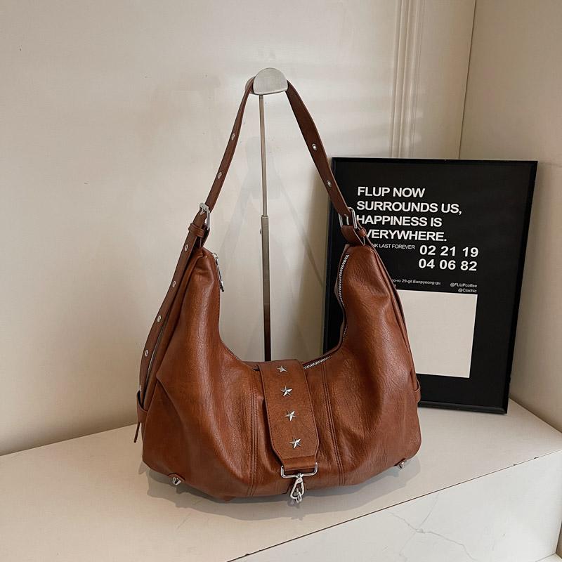 PU Hobo Bag Women's Fashion Shoulder Tote with Star Detail Buckle Closure Large Capacity Daily Handbag