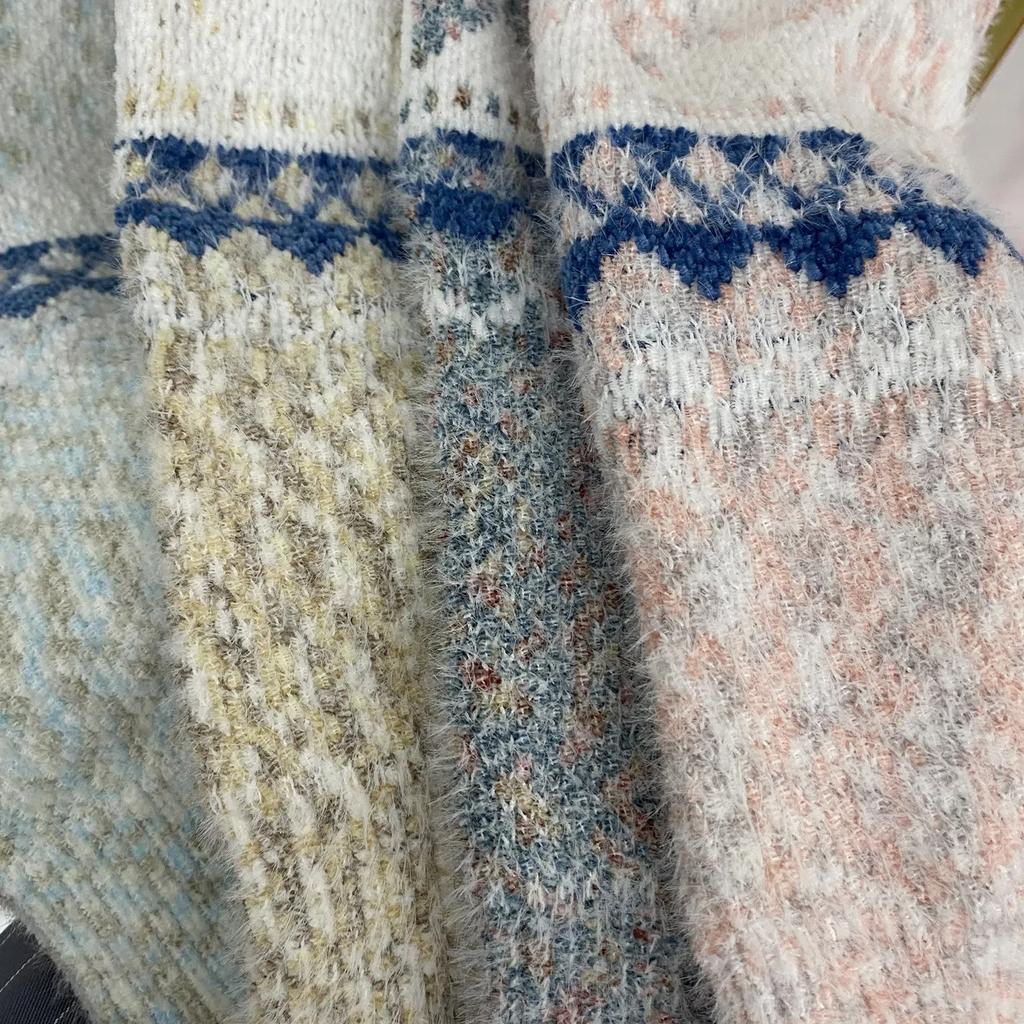 New Women‘s Christmas Snowflake Pattern Half High Neck Sweater, Cozy Warm Knit Pullover for Autumn Winter Holiday Fashion