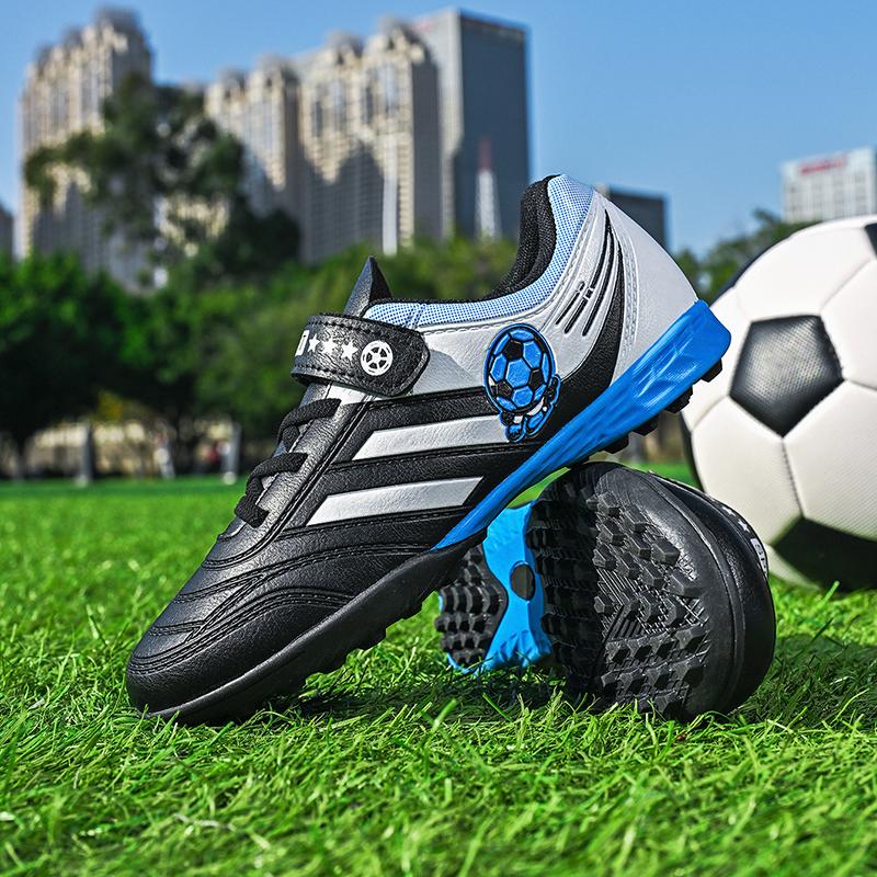 Men TF Football Boots Society High Quality Ultralight Male Comfortable Match Soccer Shoes Fast Non Slip Outdoor Football Shoes