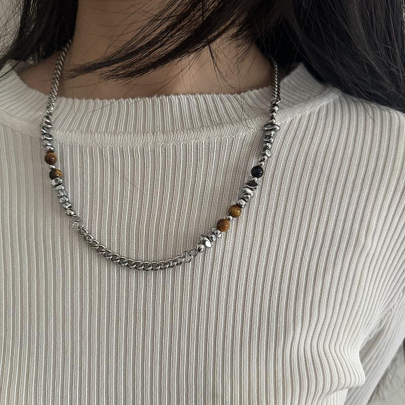 Gaga Retro Tiger Eye Necklace: Minimalist, High-End Beaded Sweater Chain