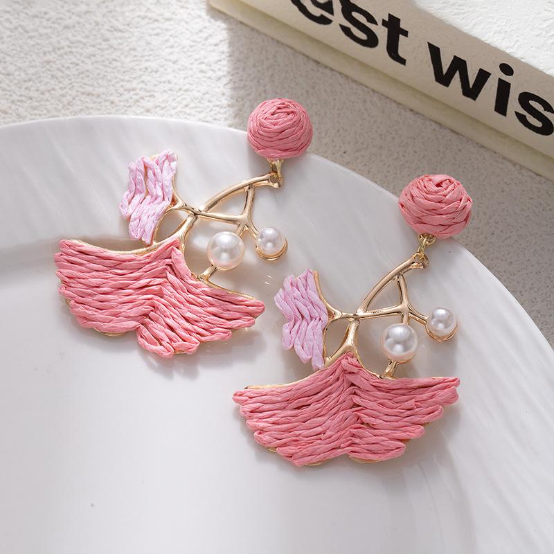 Dopamine Colored Leaves Hand-Woven Raffia Earrings Women'S Vacation Wind Sweet Temperament Unique Earrings Earrings